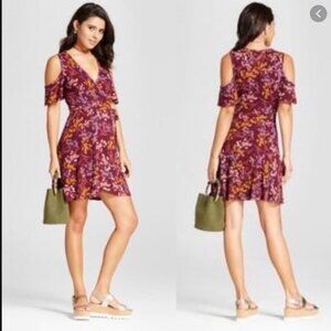 Xhilaration M Maroon Cold Shoulder Floral Dress